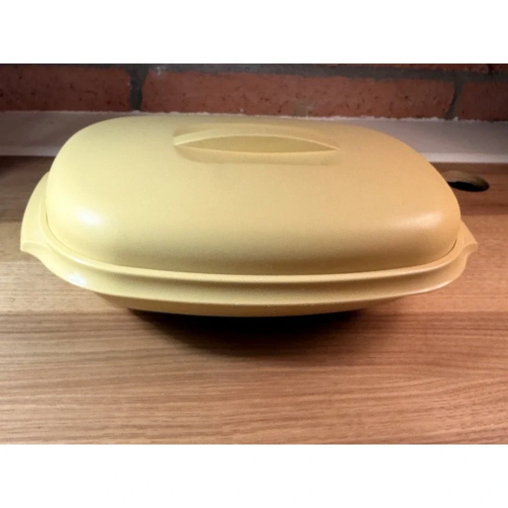 Vintage Tupperware 1273,74,75 Microwave Vegetable Steamer Gold 3 Piece USA